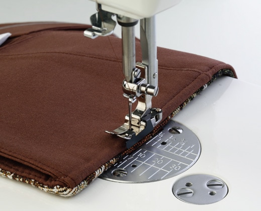 ジャノメ（JANOME）パッチワーク押さえ 高速直線（職業用）ミシン用 型番：767-820-105 【メーカーお取り寄せ商品】