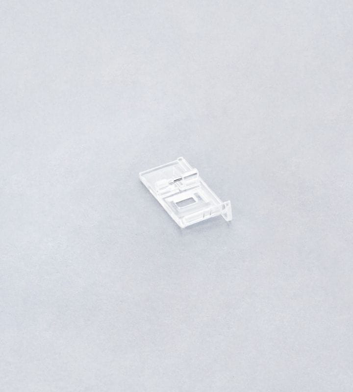 ジャノメ（JANOME）ガイド付きバインダー押さえ（透明） カバーステッチミシン用 型番：796-402-004【メーカーお取り寄せ商品】