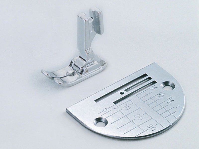 ジャノメ（JANOME）直線押さえ（薄物）セット 高速直線（職業用）ミシン用 型番：767-405-007【メーカーお取り寄せ商品】