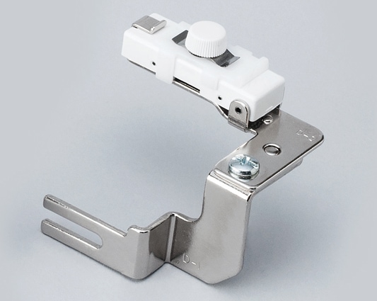 ジャノメ（JANOME）ゴムテープ付けアタッチメント ロックミシン用 型番：200-242-105【メーカーお取り寄せ商品】