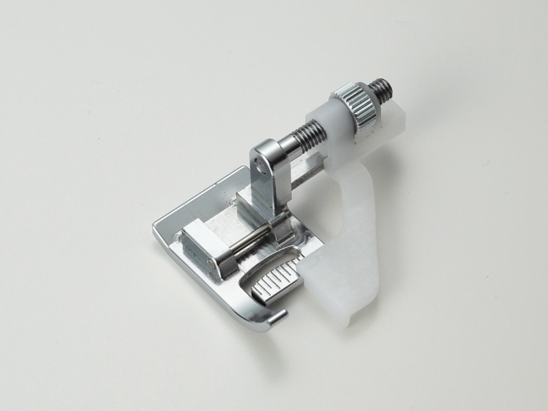 ジャノメ JANOME 端ミシン押さえ ジャノメミシン用 202-147-002【メーカーお取り寄せ商品】